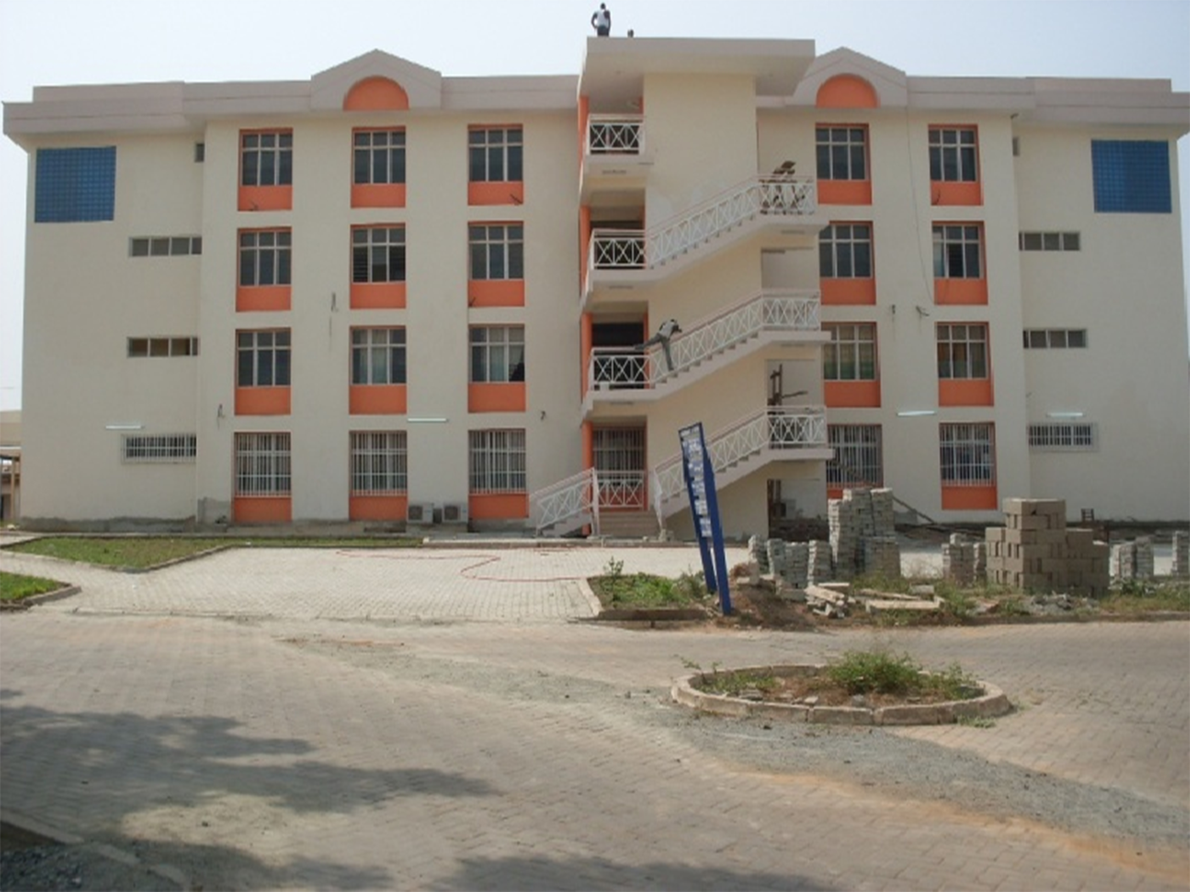 COMPLETED 4-STOREY FASHION BLOCK FOR ACCRA TECHNICAL UNIVERSITY hki(1)